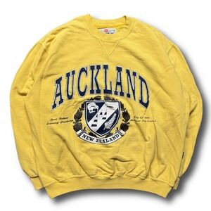 Auckland New Zealand 90s Vintage Yellow Vtg Graphic Crewneck